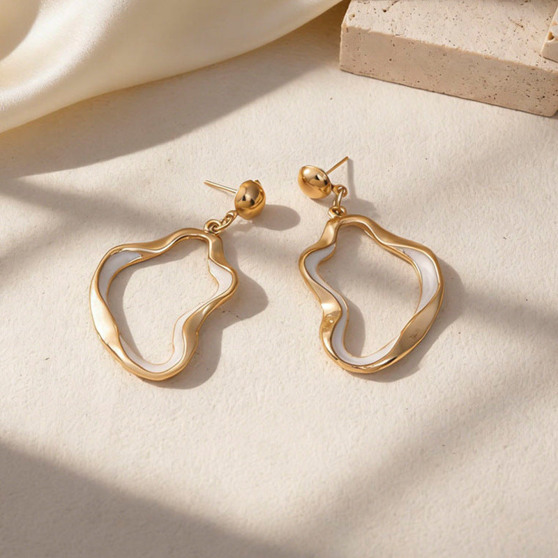 Wholesale Ocean-Inspired Textured Gold Conch and Starfish Stud Earrings
