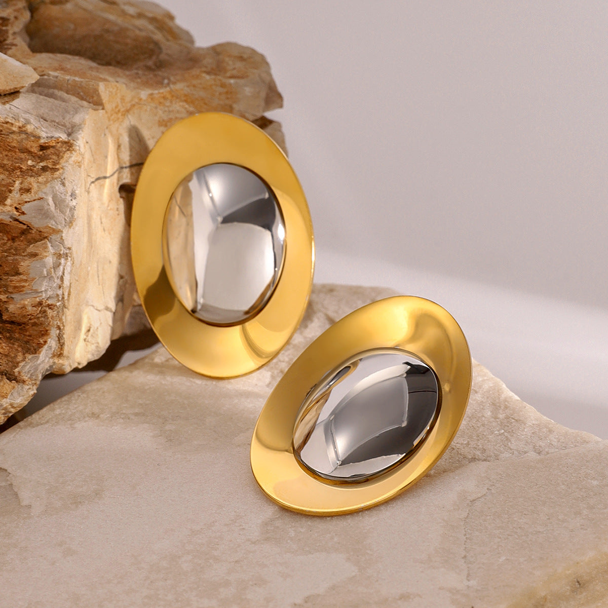 Wholesale  18k gold stainless steel round gold and silver color matching earrings