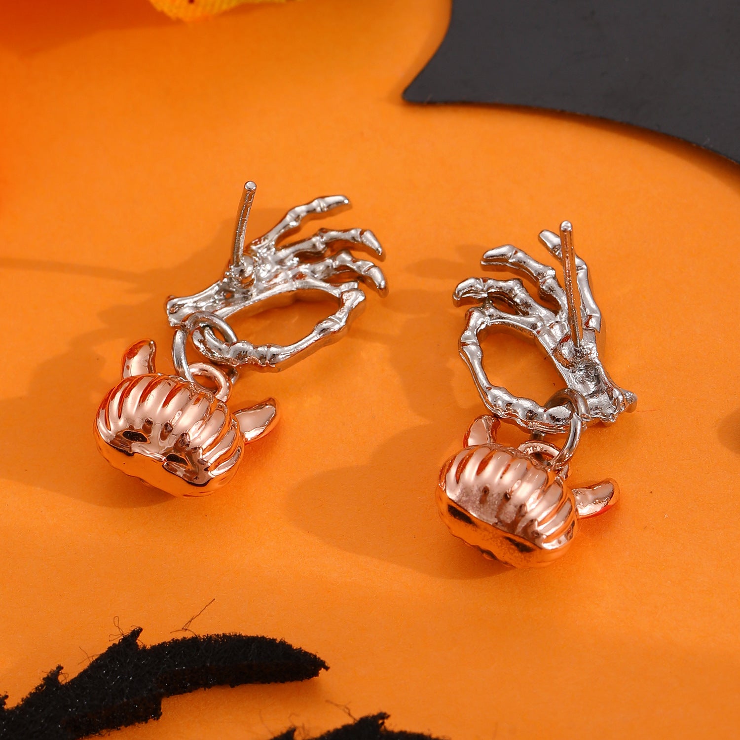 Wholesale  Ghost Hand Pumpkin Skull Earrings Alloy Electroplated Trendy Jewelry Accessory for Women Party Wear