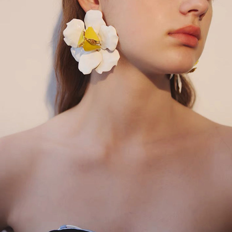 Wholesale  Retro Oil Drop Metal Three-dimensional Flower Large Earrings