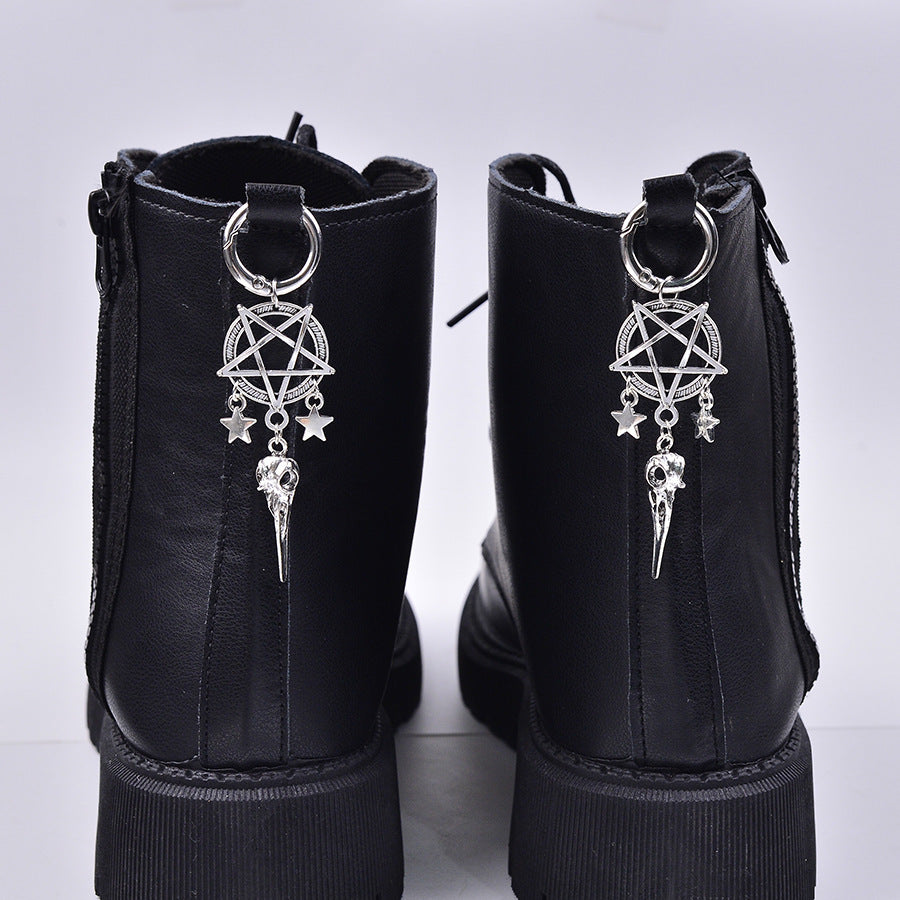 Wholesale Retro Six Pointed Star Skull Metal Pendant Shoe Buckle And Bag Charm Fashion Accessory For Boutique Resale