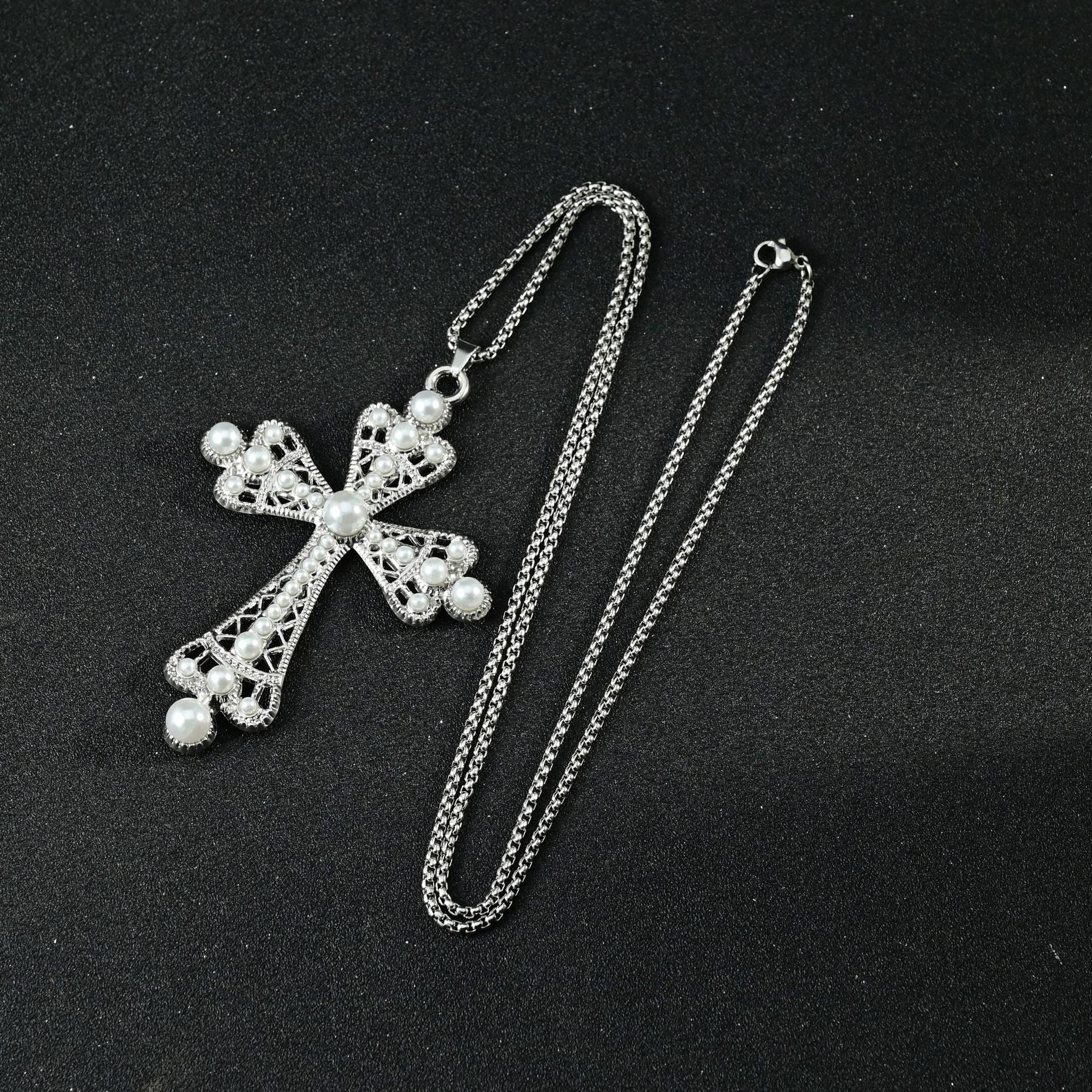 Wholesale Trendy Baroque Pearl Cross Necklace Zinc Alloy Fashion Accessory For Casual Wear Gift Boutique Resale