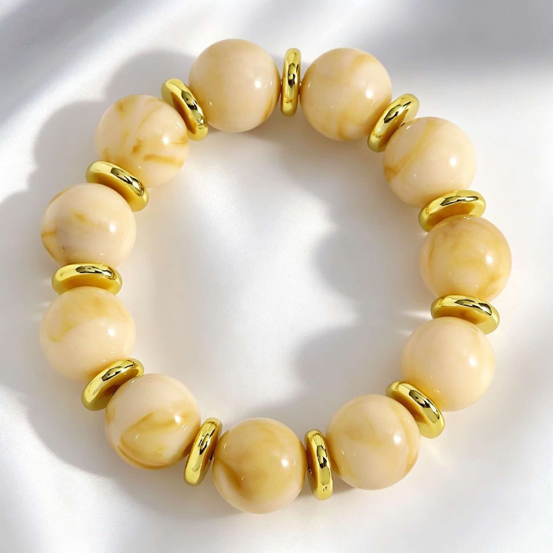 Wholesale Stylish Macaron Marble Resin Cube Bracelet Retro Gold Bead Design Everyday Unisex Jewelry Accessory Gift Resale