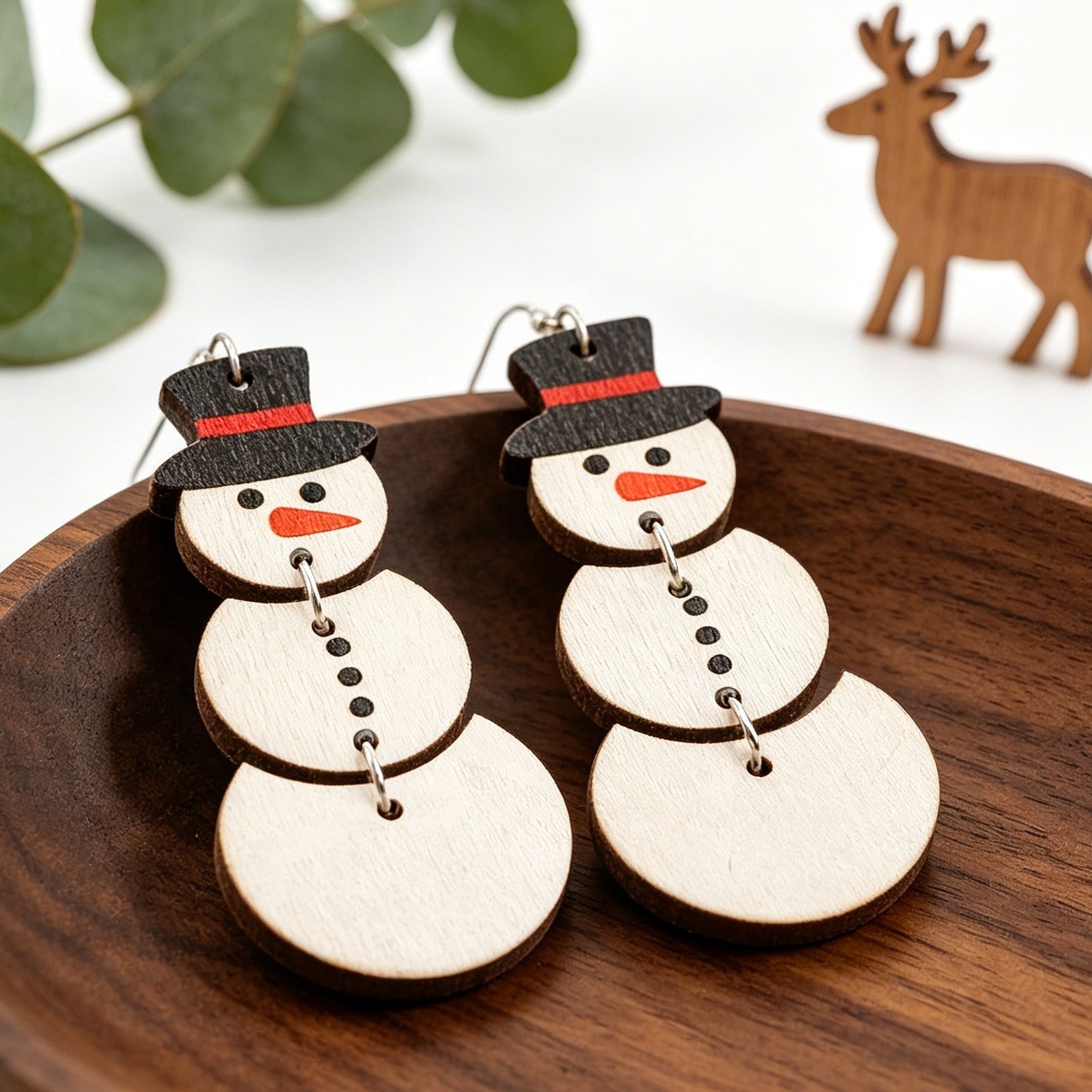 Wholesale Christmas Snowman Wooden Earrings Cute Winter Cartoon Design Party Jewelry Accessory
