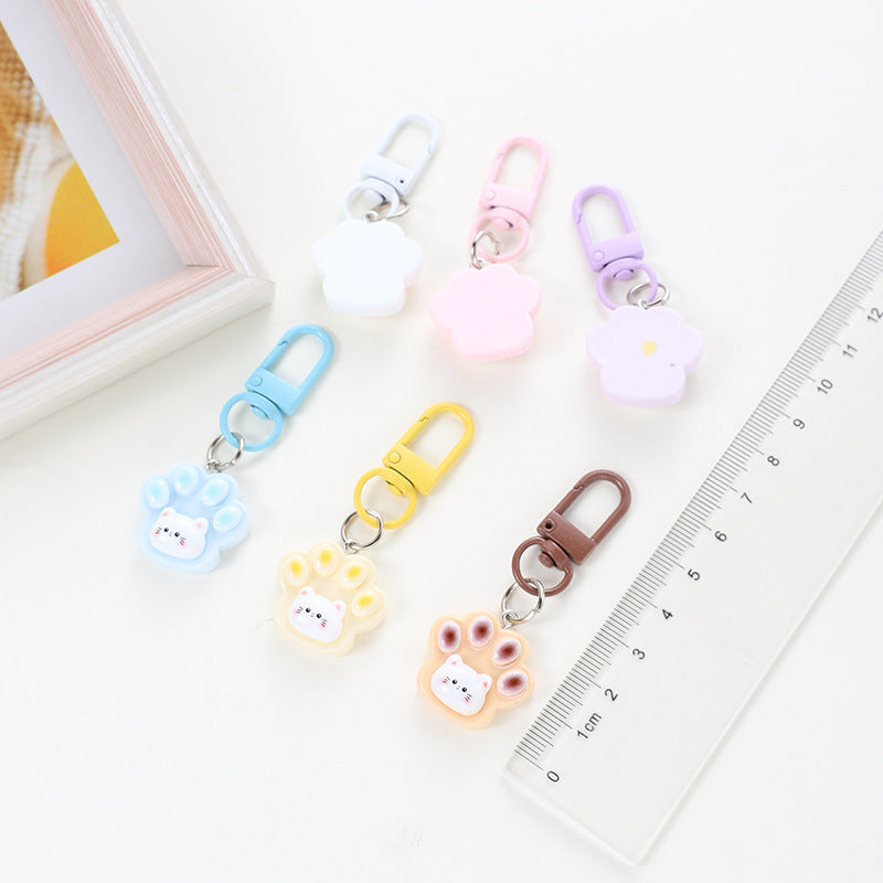 Wholesale Cute shiny cat paw keychain
