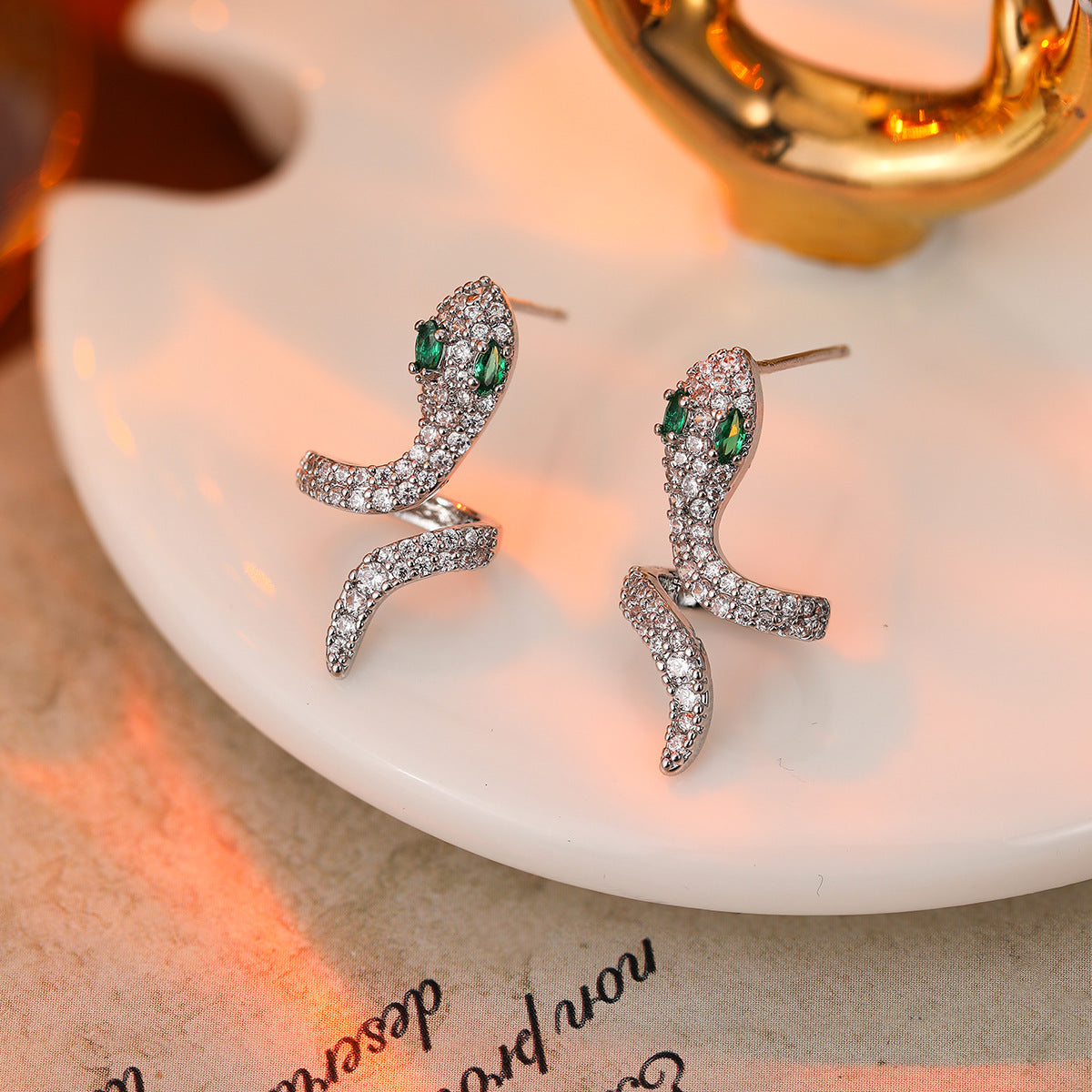 Wholesale 925 Silver Needle Snake Light Luxury Personalized Fashion Earrings