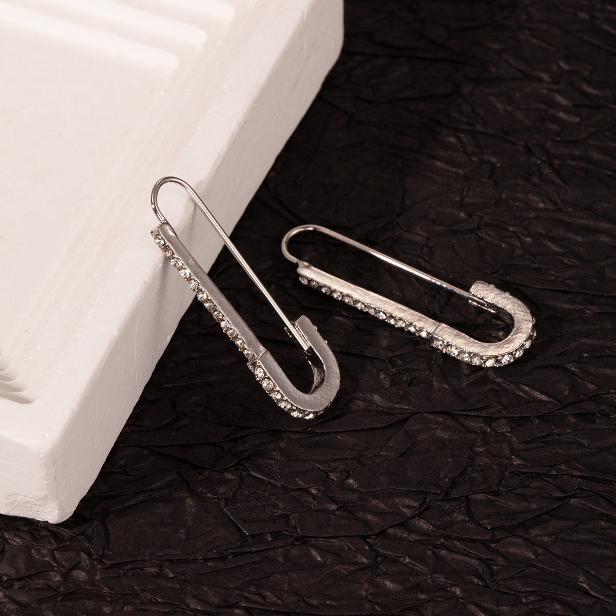 Wholesale Vintage pin paper clip stud earrings