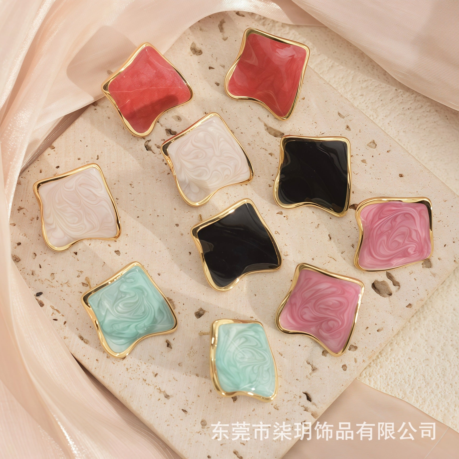 Wholesale Square Light Luxury Retro-Style Titanium Steel Stud Earrings