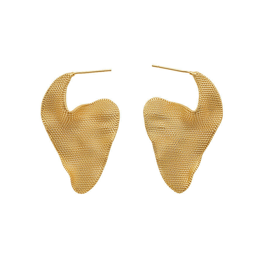 Wholesale 18k  plated pleated design luxury earrings