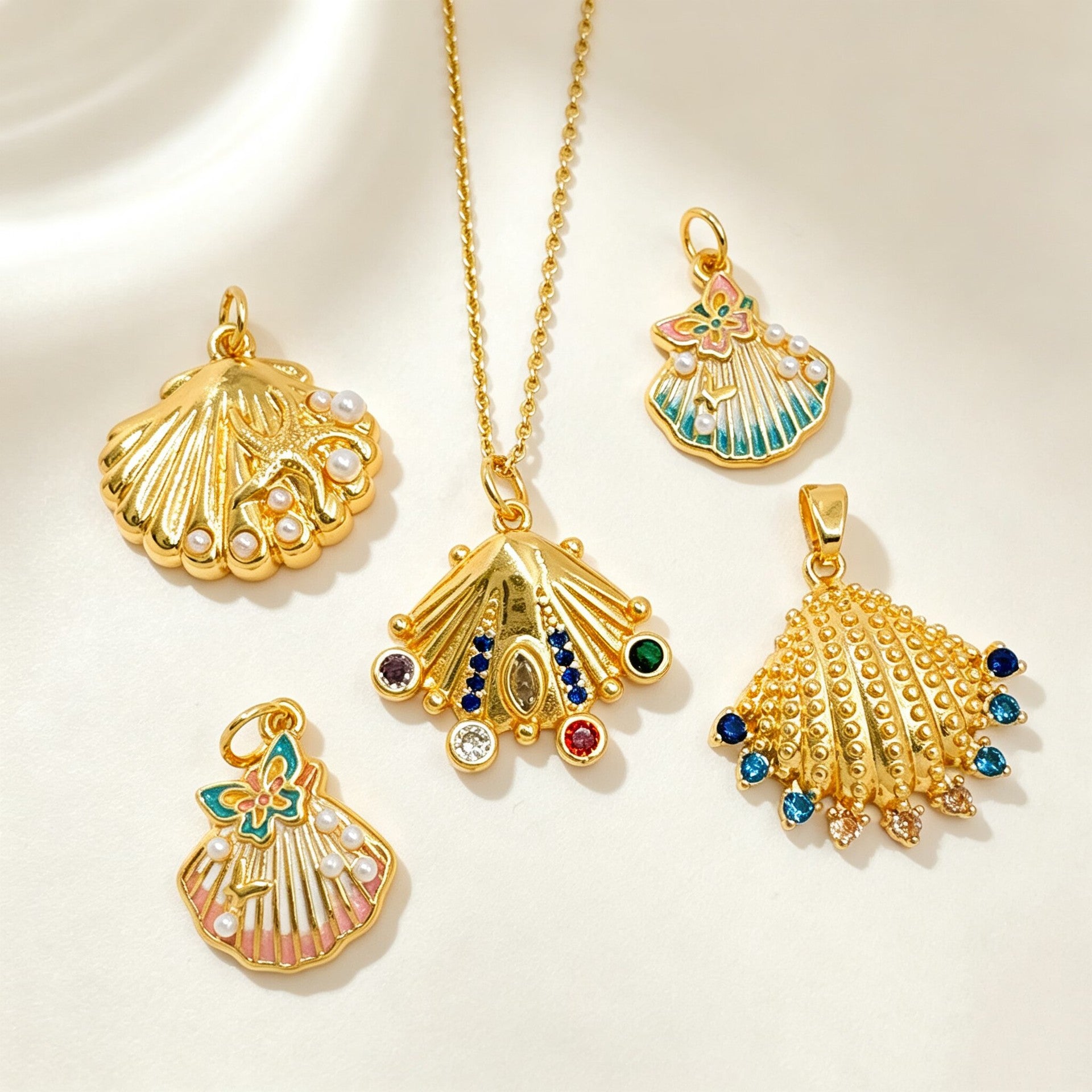 Wholesale Ocean Series Micro-Inlaid Diamond Shell Pendant Necklace,  Copper Gold-Plated Jewelry Accessory for Boutique Resale