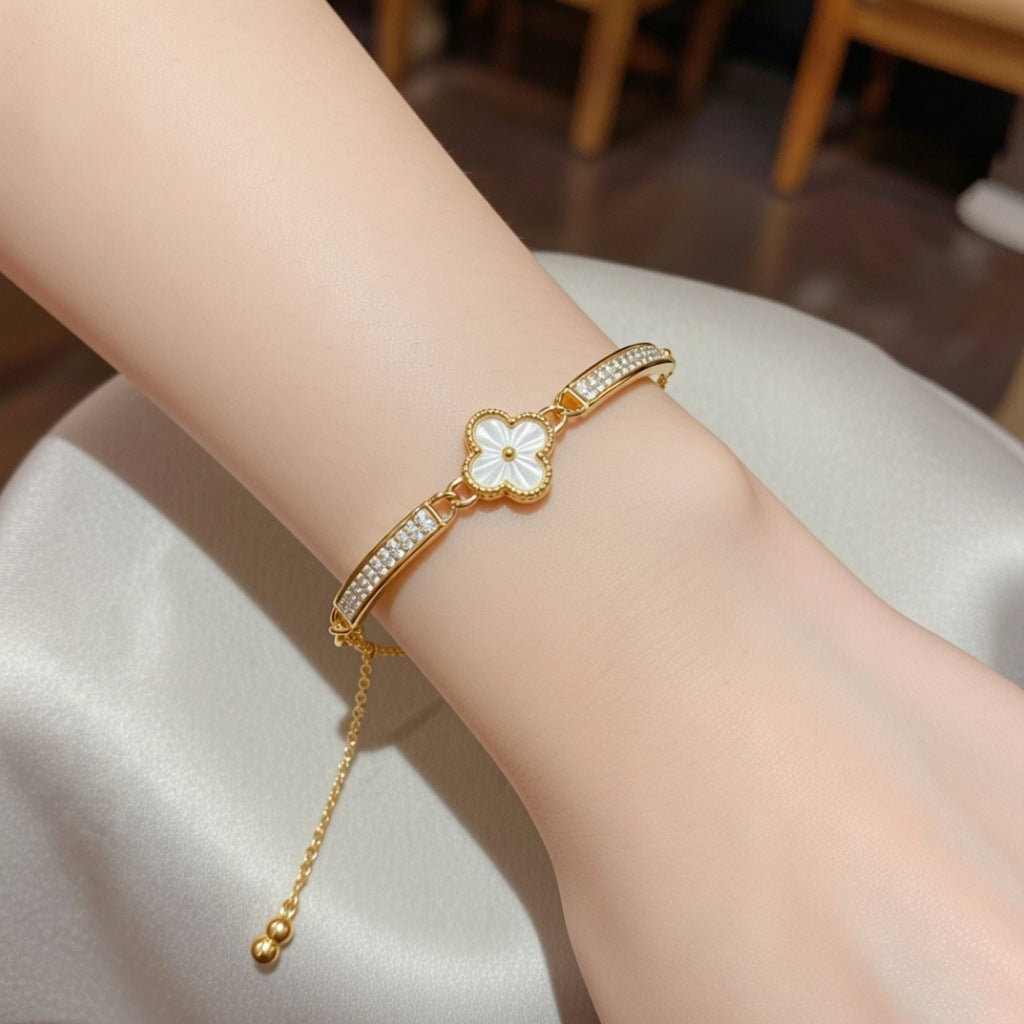 Wholesale Sweet Shell Flower Zircon Bracelet,  Copper Electroplated - Fashion Jewelry for Everyday Wear
