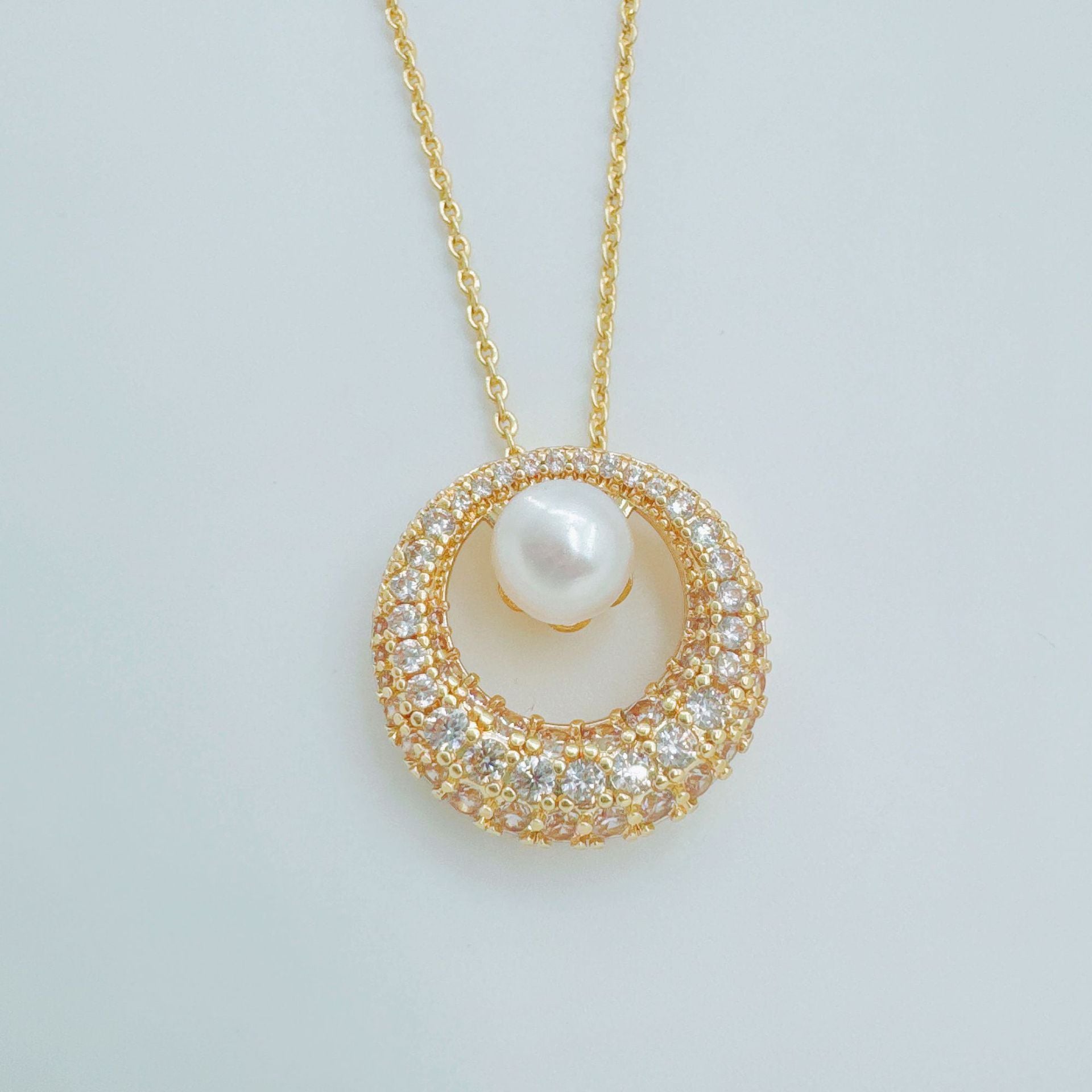 Wholesale Real Gold Plated Copper Zircon Jewelry Set Light Luxury Style Fashion Accessory for Women