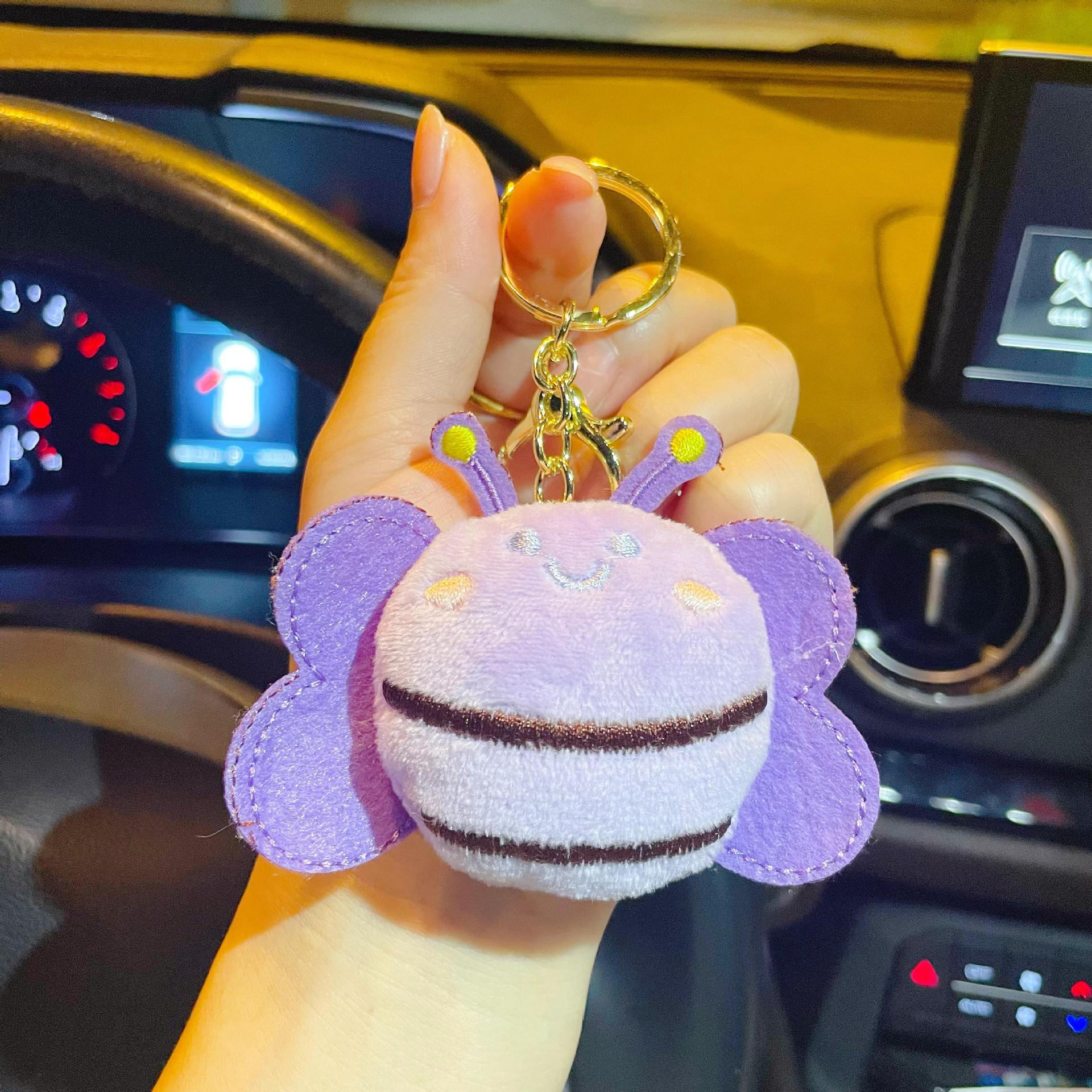 Wholesale Cute Plush Bee Keychain,  Yellow Plush Charm for Student Backpack,  Gift for Birthday