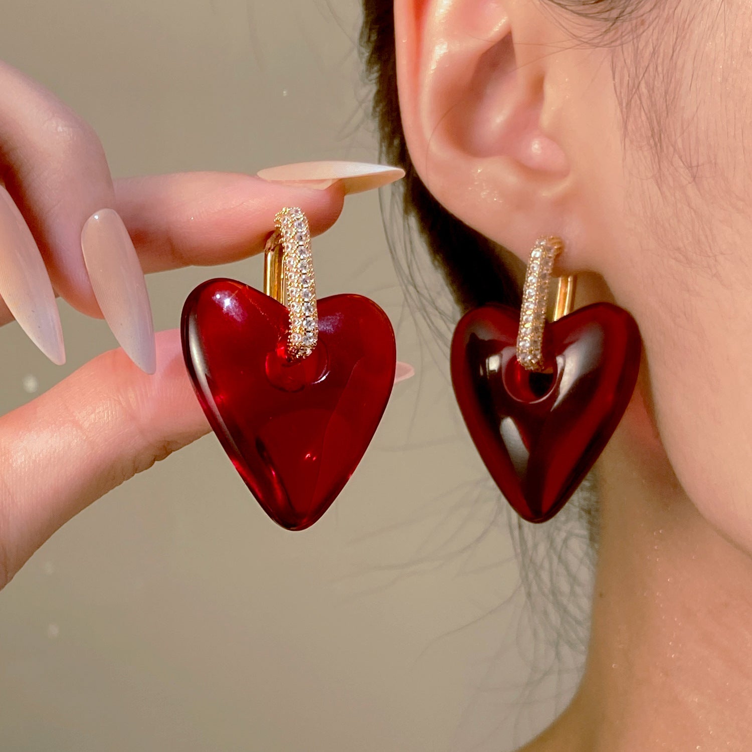 Wholesale Trendy Red Heart Hoop Earrings For Women Copper Electroplated Fashion Jewelry Accessory For Party
