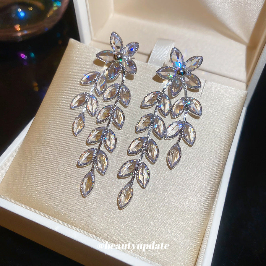 Wholesale Minimalist Luxury Floral Wheat Earrings with Zircon Tassels