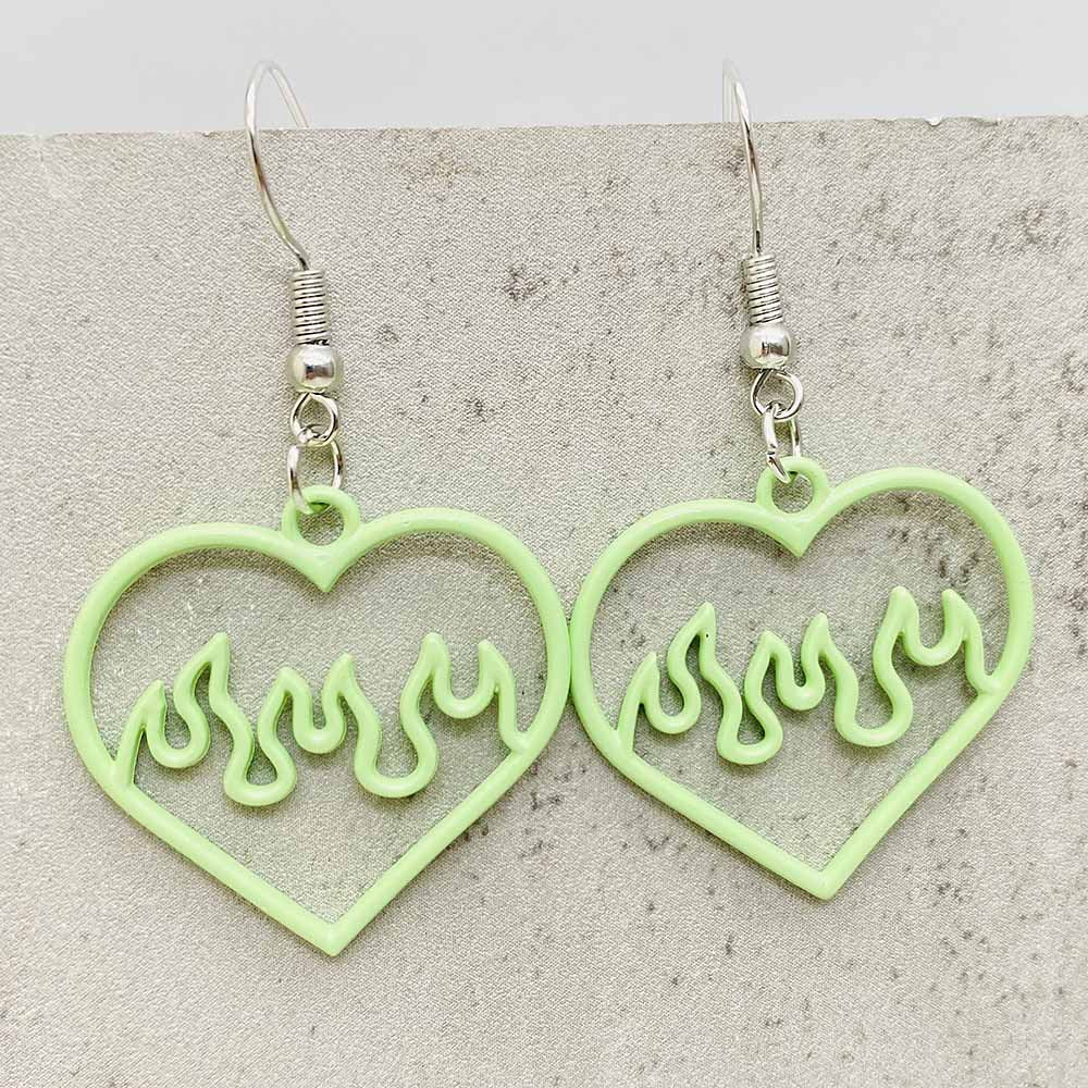 Wholesale  Openwork Heart Stud Earrings Heart Earrings