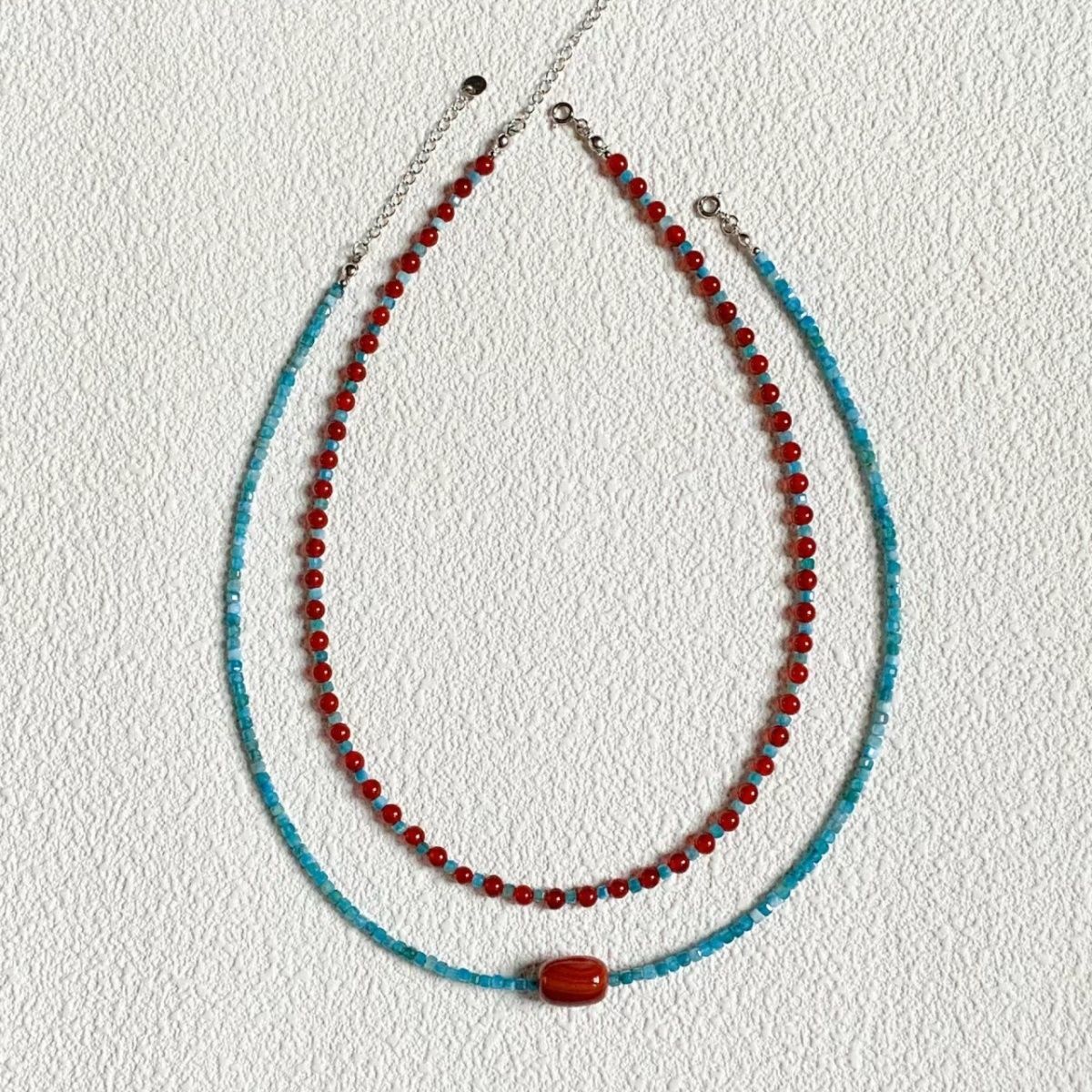 Wholesale  Retro  Clavicle Chain Red and Blue Beaded Necklace