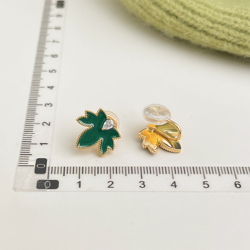 Wholesale Retro Green Oil Drop Flower Earrings