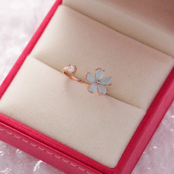 Wholesale  All-match Love Flower Opening Ring
