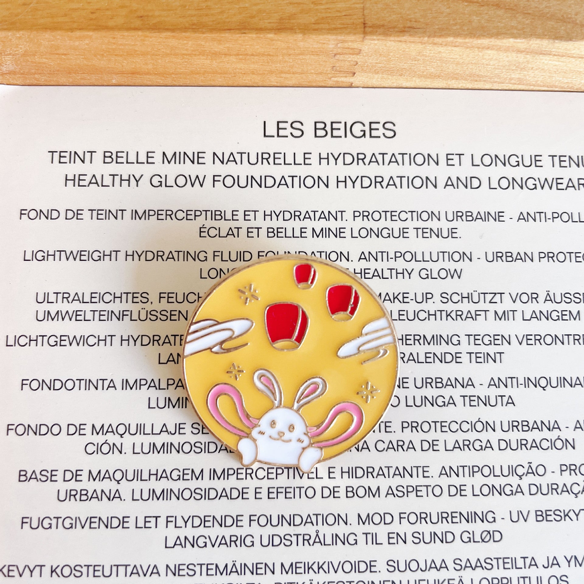 Wholesale  Mid-Autumn Festival commemorative metal   rabbit Brooch