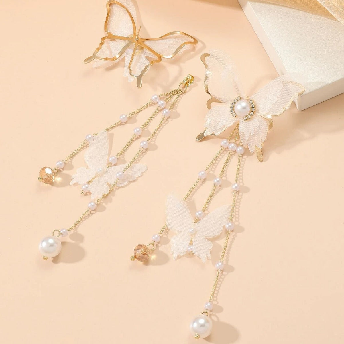 Wholesale Copper Alloy Pearl Rhinestone Butterfly Ear Stud Drop Earrings Fashion Jewelry Accessory for Women