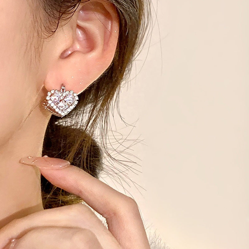 Wholesale  all-match lovely ear buckle temperament unique earrings