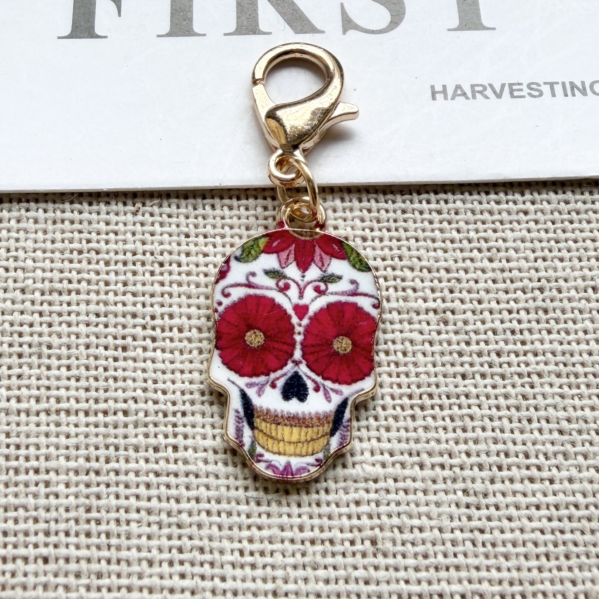 Wholesale Day of the Dead Skull Alloy Pendant Lobster Clasp Fashion Accessory Gift