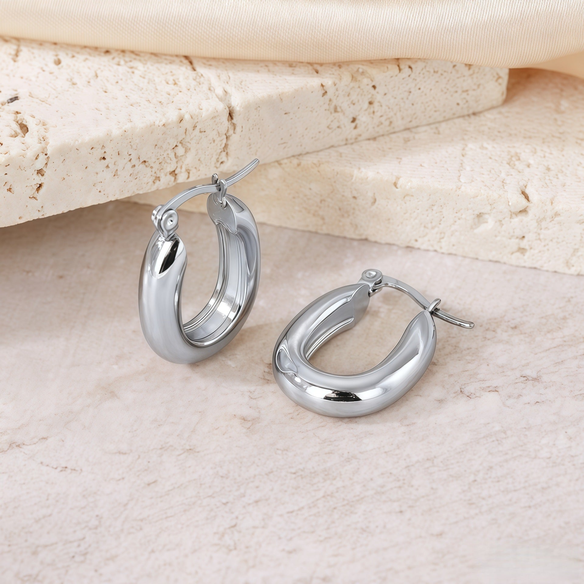 Wholesale Classic Hoop Versatile Non-Fading Titanium Steel Earrings