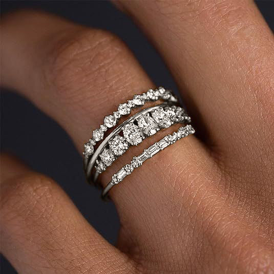 Wholesale Chic Women' s 4-Piece Silver Zircon Ring Set,  Alloy Jewelry Accessory Gift