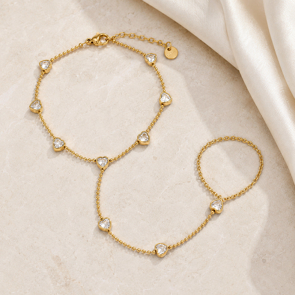 Wholesale Cross-Border Stainless Steel Bracelet,  European and American Fashion,  Light Luxury Style,  Heart-Shaped Zircon Inlay,  18K Gold Plated,  Waterproof and Color-Preserving Jewelry
