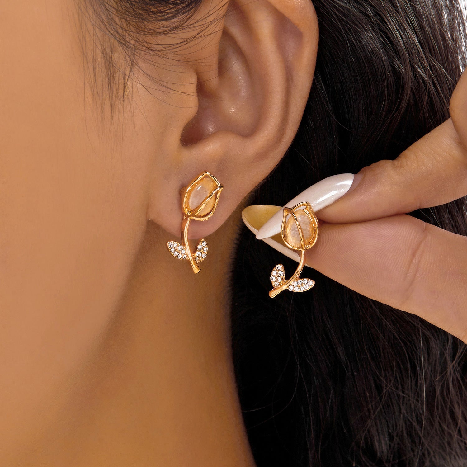 Wholesale Elegant  Creative  Flower Pendant Earrings