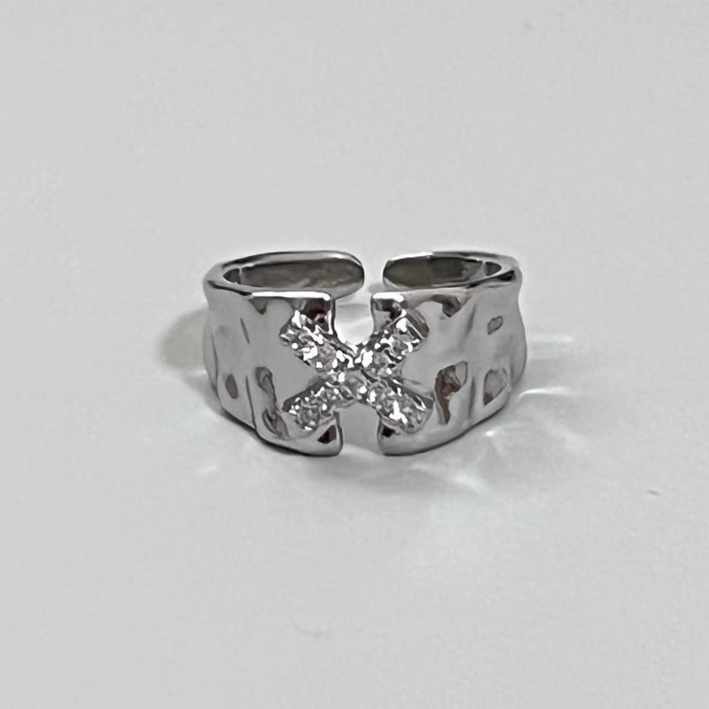 Wholesale  Letter X Inlaid Zircon Texture Ring