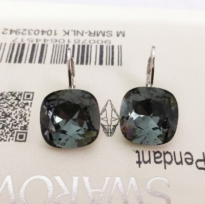 Wholesale magic cube colorful crystal earrings