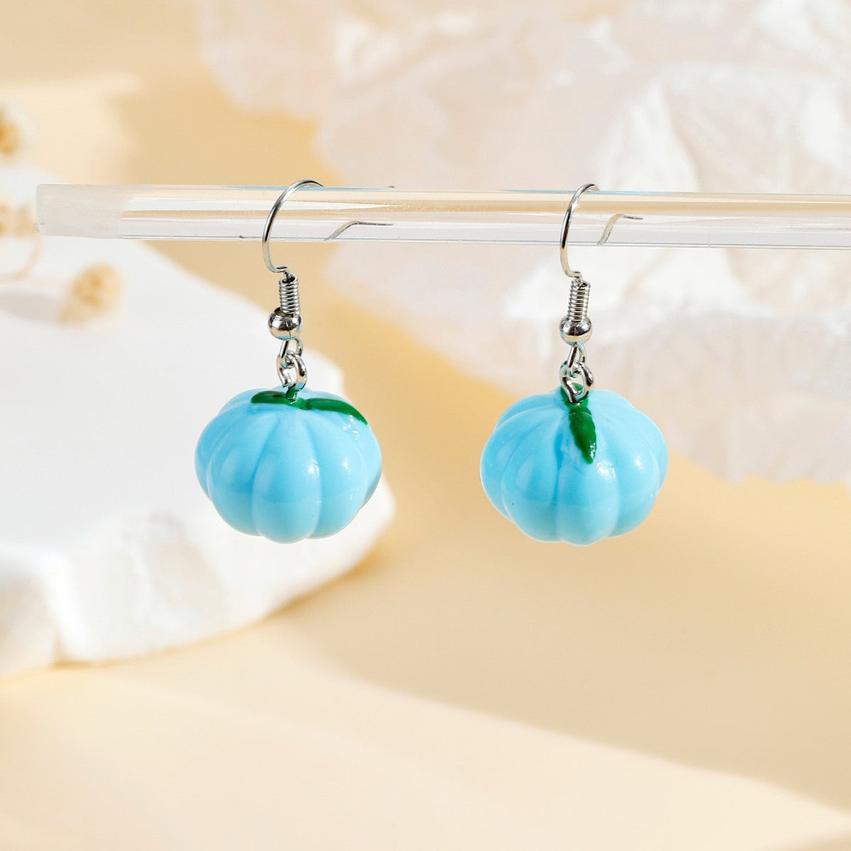Wholesale Halloween  pumpkin earrings  cartoon acrylic colorful pumpkin earrings