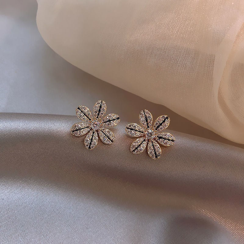 Wholesale  Flower  Silver Pin Petal Earrings