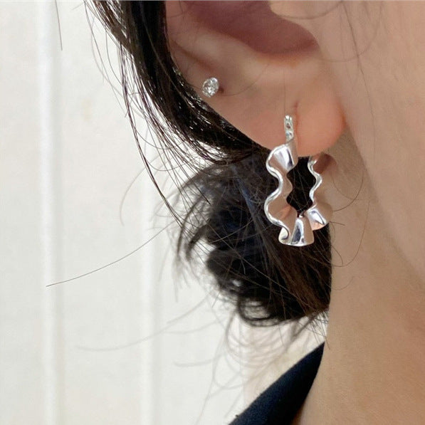Wholesale S925 sterling silver wave pleated niche design earrings