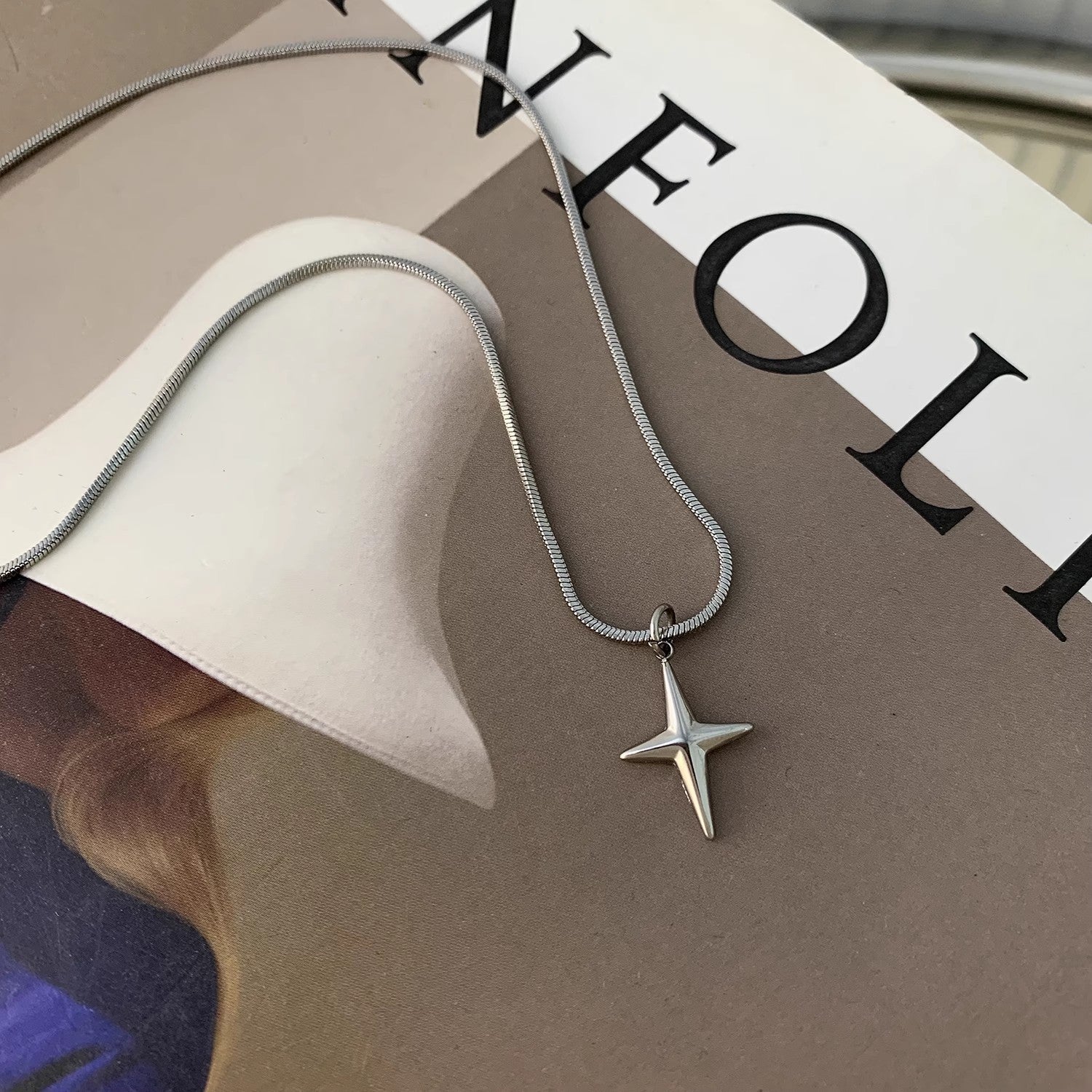 Wholesale Casual New Titanium Steel Small Star Cross Pendant Necklace Women' s Accessories Versatile Stylish Sweet Cool Style Snake Bone Chain