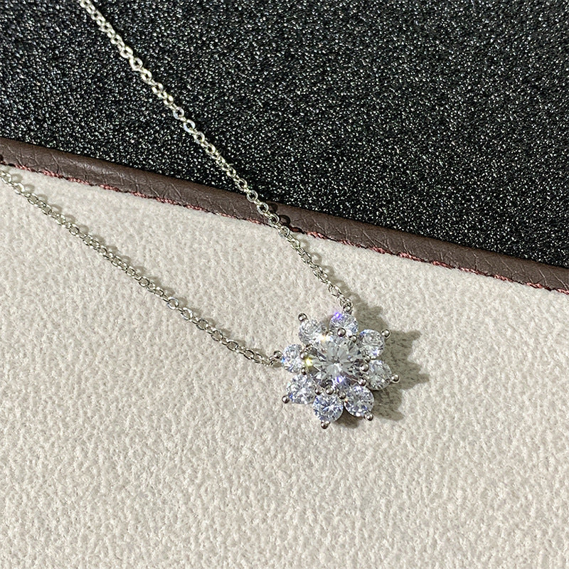 Wholesale Sunflower diamond pendant necklace
