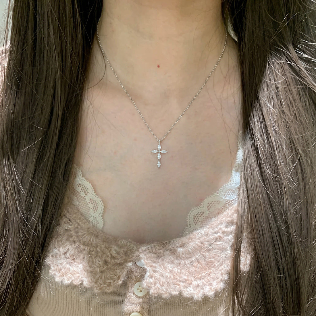 Wholesale Shiny Silver Cross Necklace with Zircon,  Titanium Steel Copper,  Jewelry Accessory