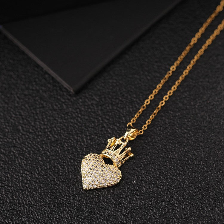 Wholesale Gold Plated Copper Zircon Heart Crown Pendant Necklace Women S Hip Hop Fashion Accessory