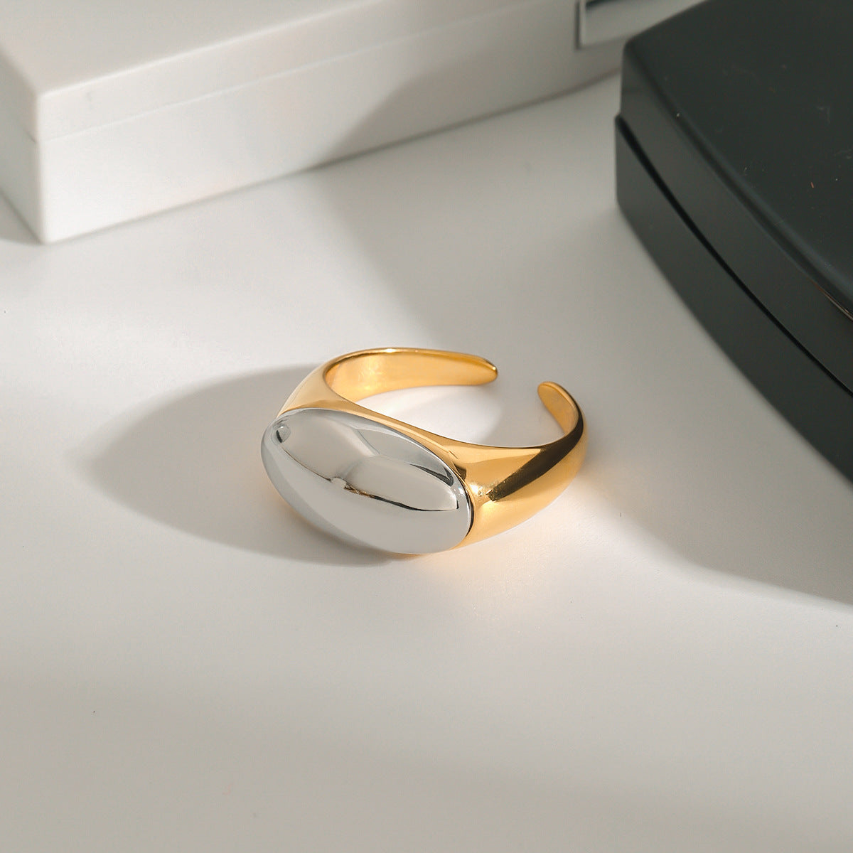 Wholesale  18k gold stainless steel gold and silver color matching large smooth  open ring