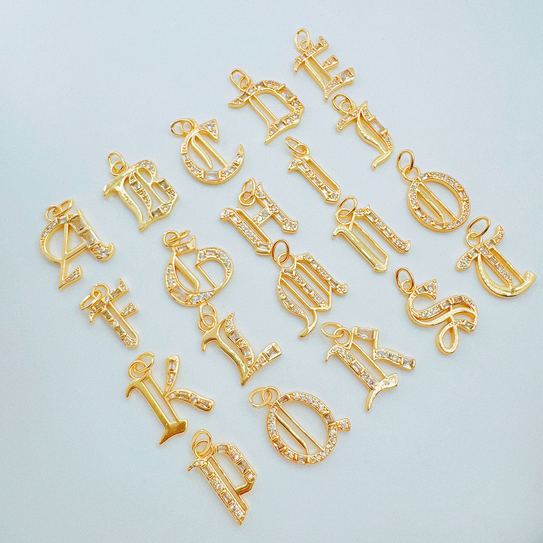 Wholesale Copper Gold-Plated Ice Sugar Letter Pendant Necklace European American Style Fashion Jewelry Accessory for Women