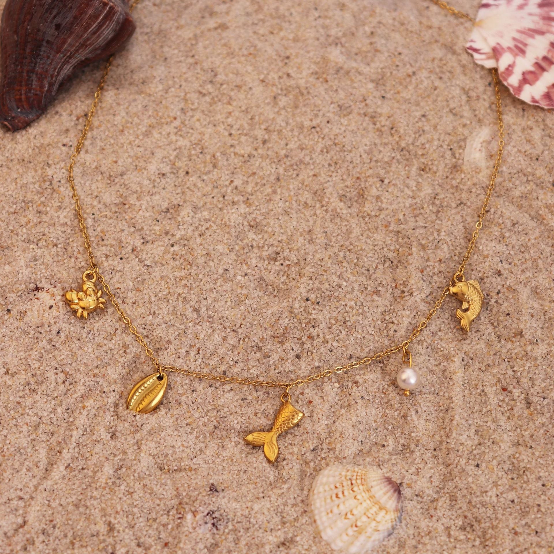 Wholesale No fading titanium steel seahorse dolphin shell necklace