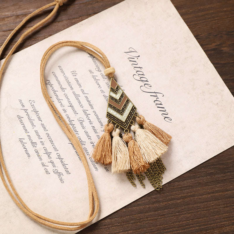 Wholesale Bohemian Vintage Long Tassel Necklace,  Handwoven Mixed Material Pendant,  Chic Jewelry Accessory for Women