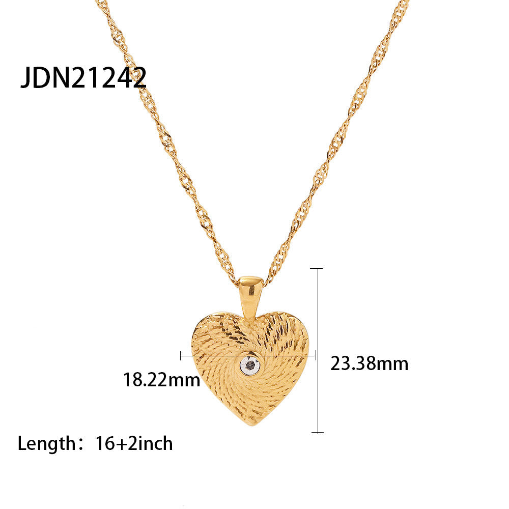 Wholesale Vintage Twist Chain  Stainless Steel Heart Shape Necklace