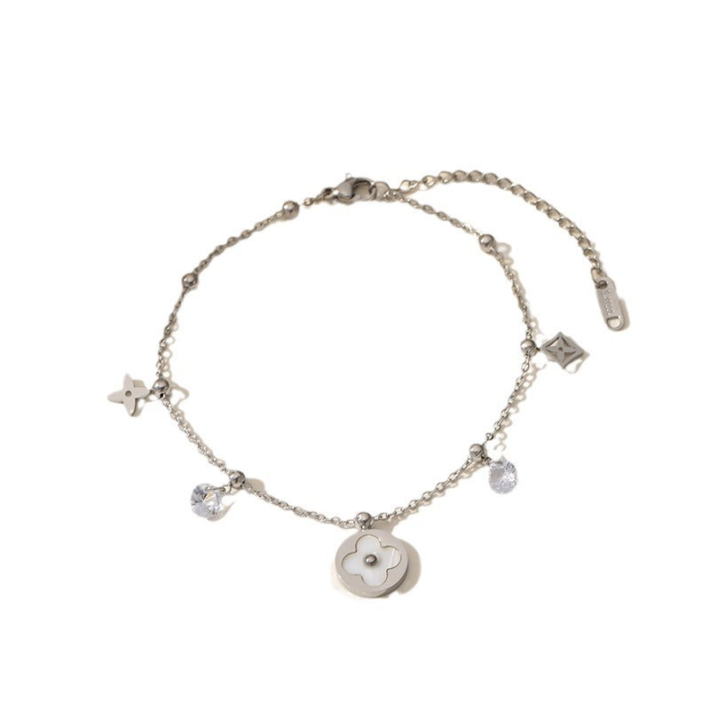 Wholesale Trendy Four-Leaf Flower Design Titanium Steel Zircon Bracelet Jewelry Accessory for Everyday Wear