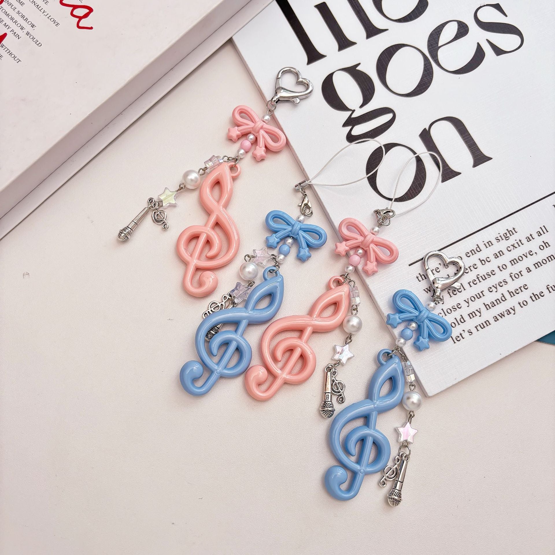 Wholesale  Big Note Cute Keychain Beaded Keychains