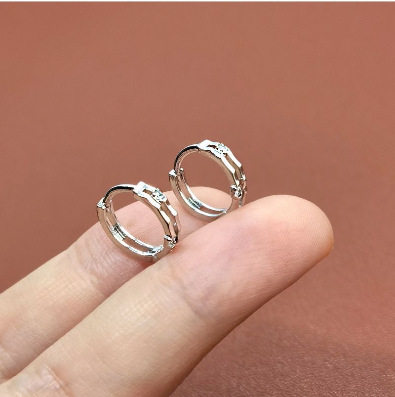 Wholesale ear bone stud silver earrings