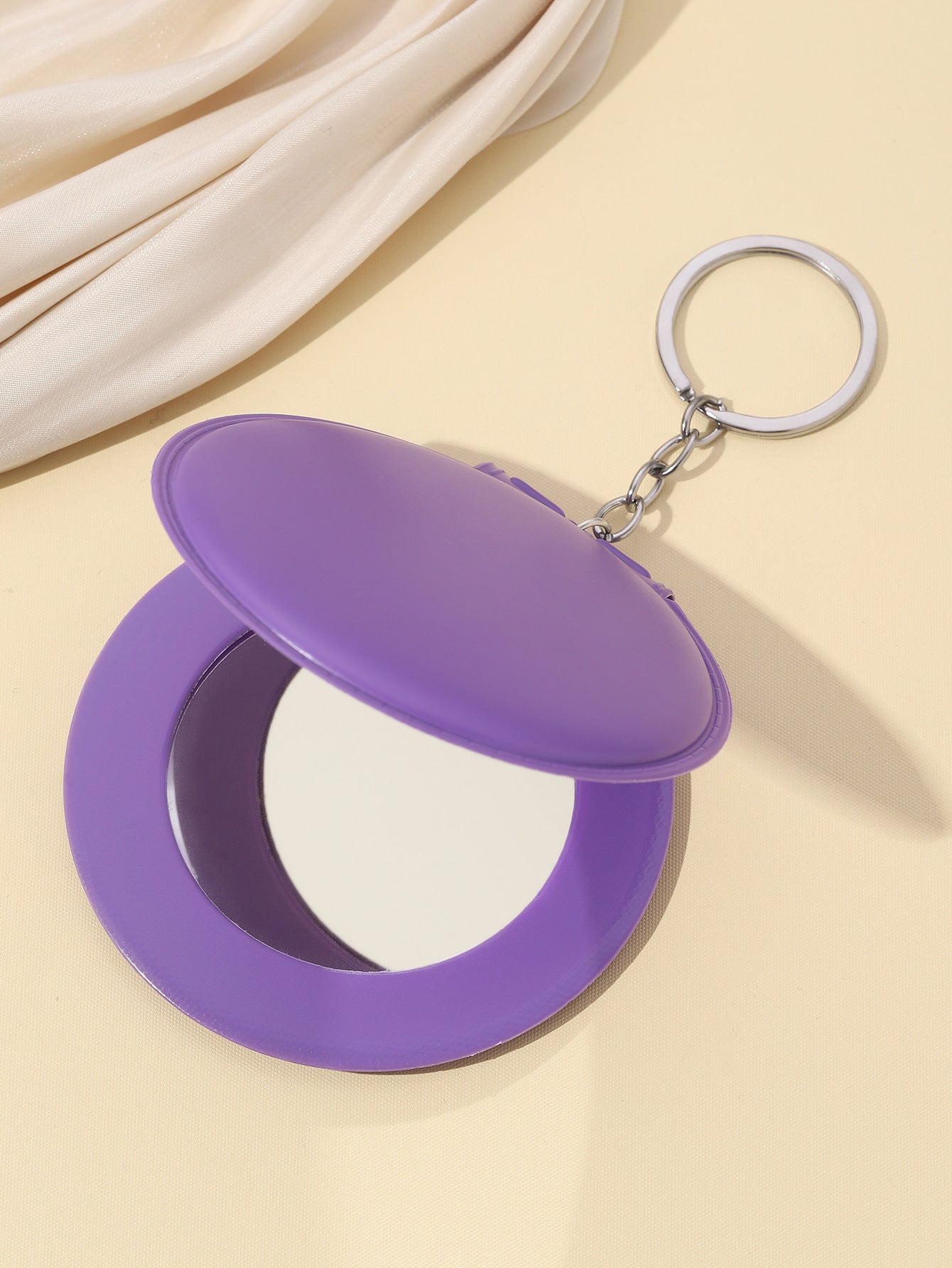 Wholesale Candy Color Cosmetic Mirror Leather Small Round Mirror Portable Folding Keychain Pom Pom ACC-KC-RongR037