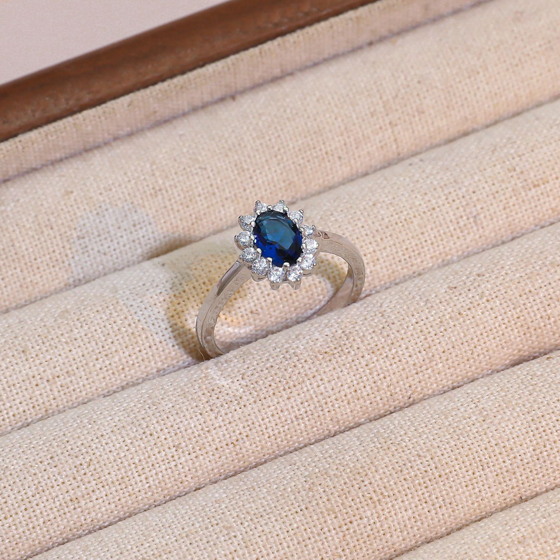 Wholesale Pearl Flower Branch Fox nut Round Zircon Open Adjustable Rings Set